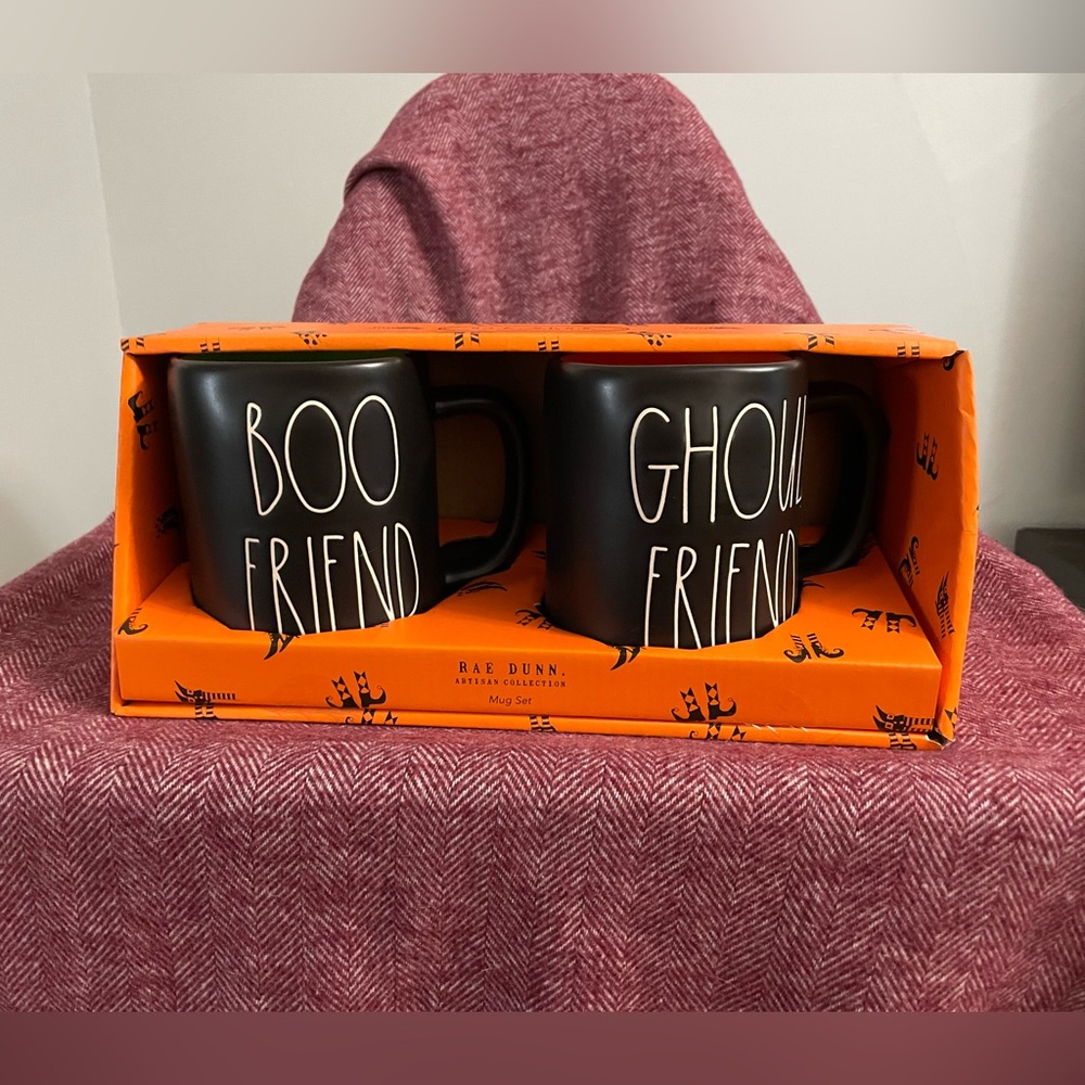 Rae Dunn “Boo Friend, Ghoul Friend” mug set. Brand new, never used!!